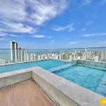 Beach Class Meireles