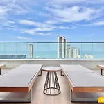 Beach Class Meireles